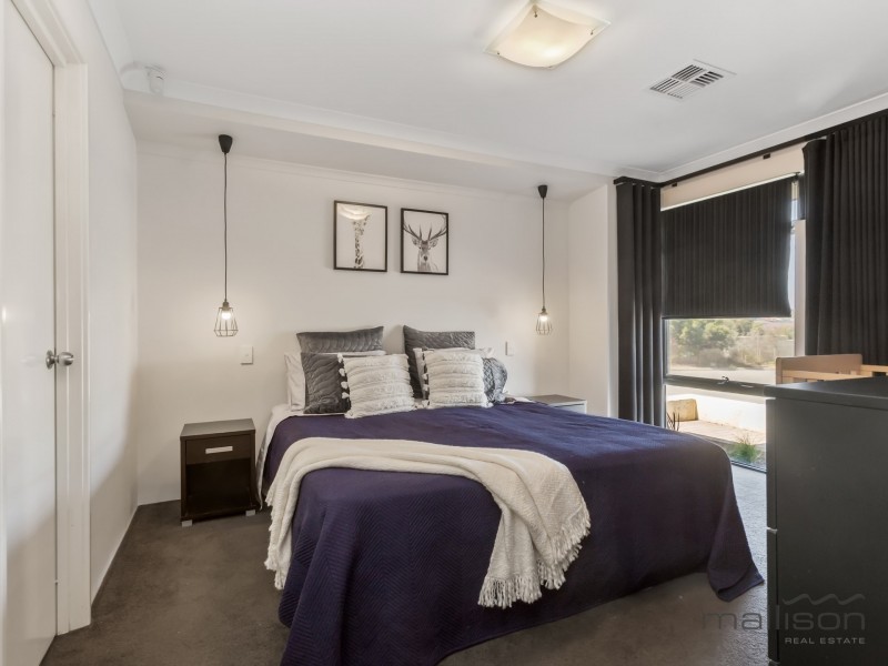 2 Desertpea Road, Beeliar WA 6164