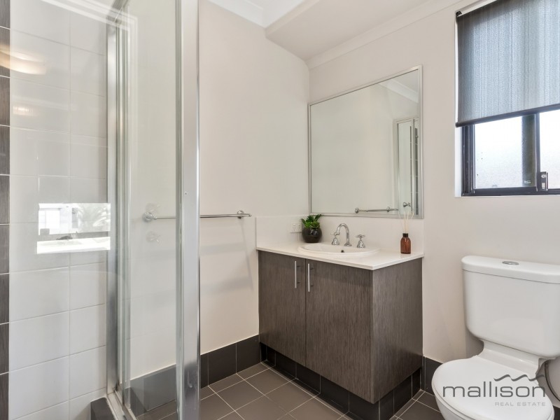 2 Desertpea Road, Beeliar WA 6164