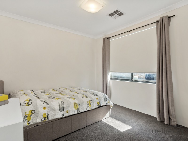 2 Desertpea Road, Beeliar WA 6164