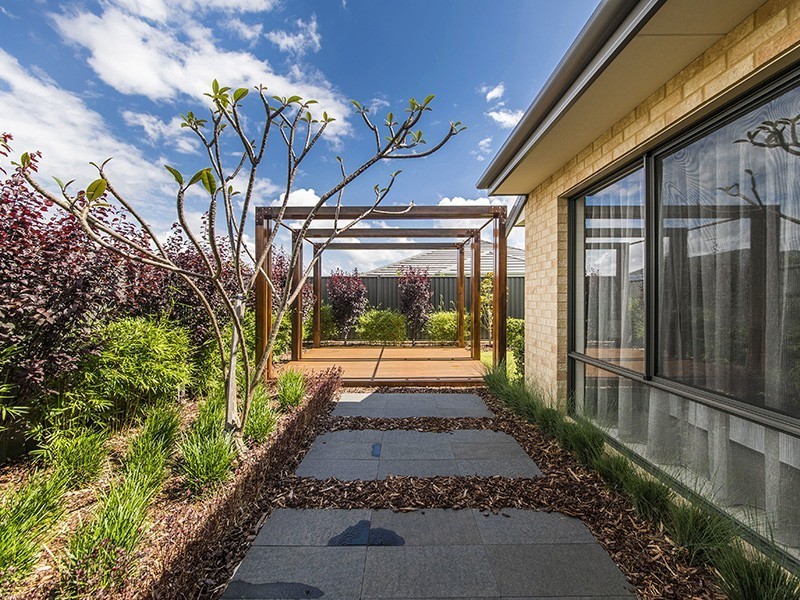 11 Morwell Loop, Baldivis WA 6171