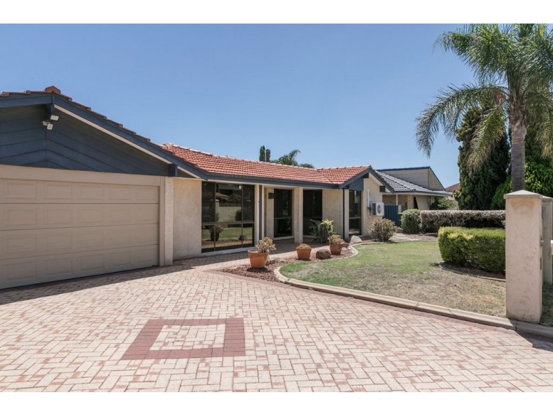 4 Shea Grove, Leeming WA 6149