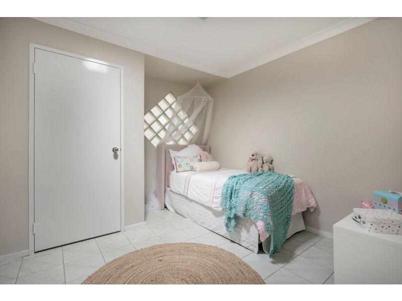 4 Shea Grove, Leeming WA 6149