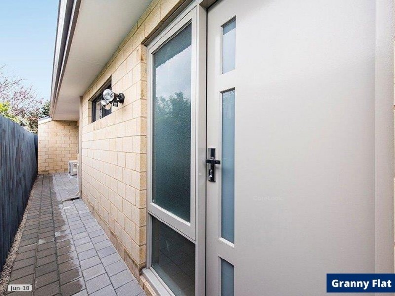 4 Shea Grove, Leeming WA 6149