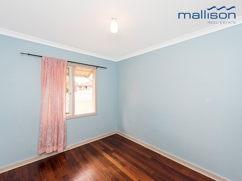 13 Brindle Street, Coolbellup WA 6163