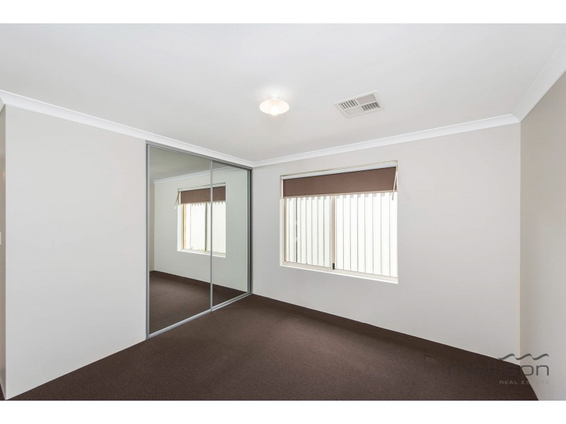 8 Liberation Place, Harrisdale WA 6112