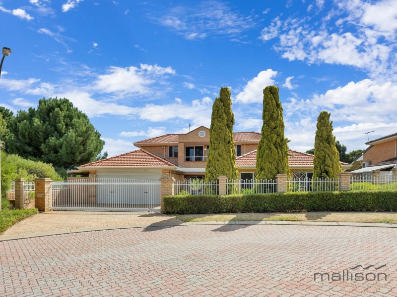 21 Stanley Grove, Winthrop WA 6150