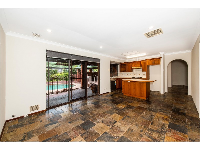 3 Aderyn Place, Willetton WA 6155