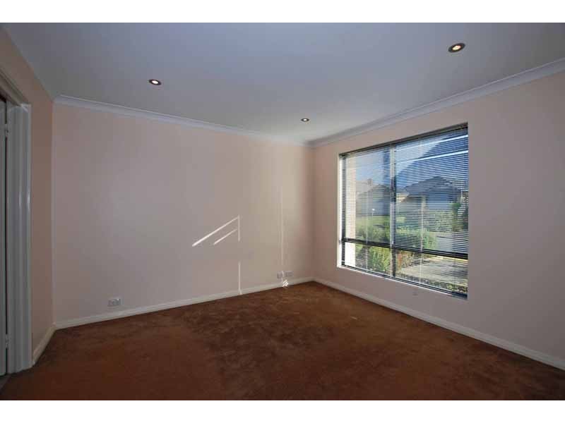 8/2 Pemberton Boulevard, Baldivis WA 6171