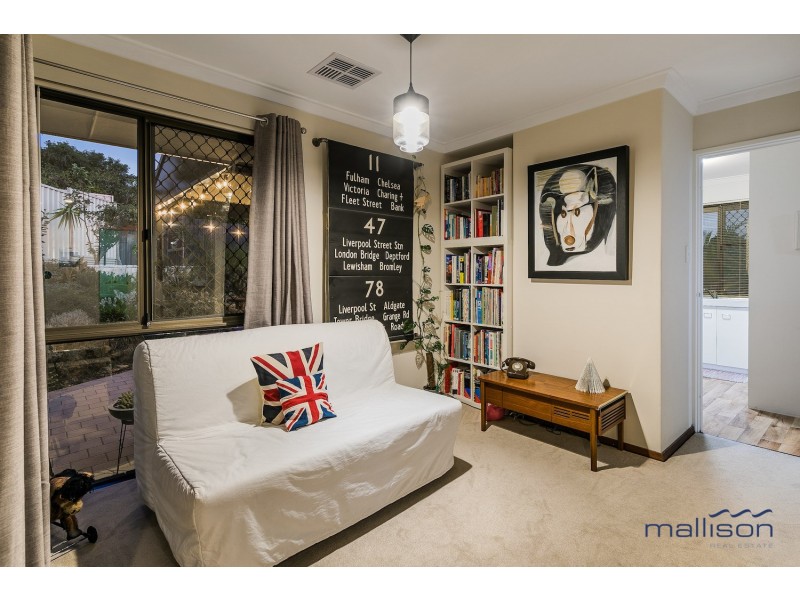 35B Burnett Avenue, Leeming WA 6149