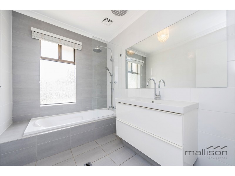 22 Beasley Road, Leeming WA 6149