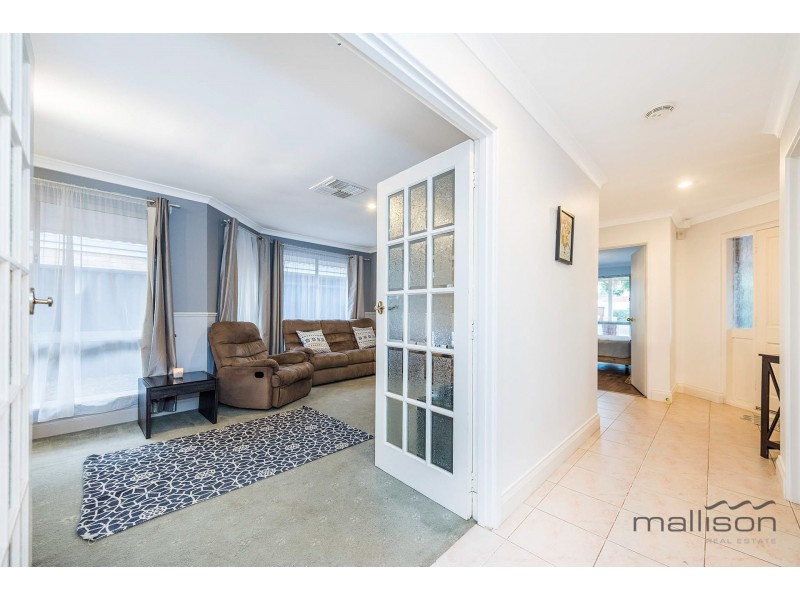 6 The Cove, Canning Vale WA 6155