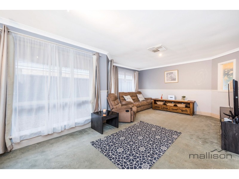 6 The Cove, Canning Vale WA 6155