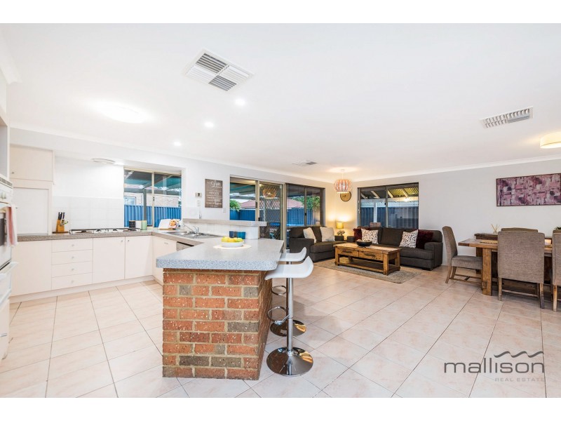 6 The Cove, Canning Vale WA 6155