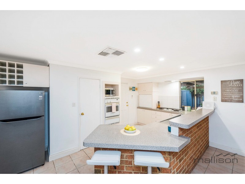 6 The Cove, Canning Vale WA 6155