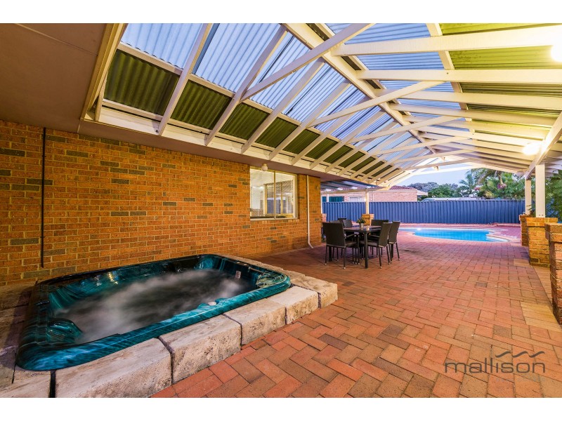 6 The Cove, Canning Vale WA 6155