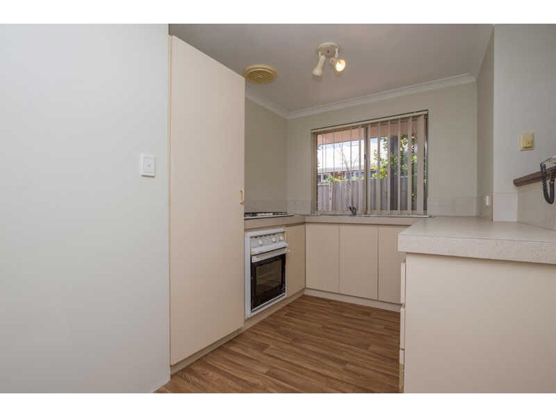 11 Colombo Street, Victoria Park WA 6100