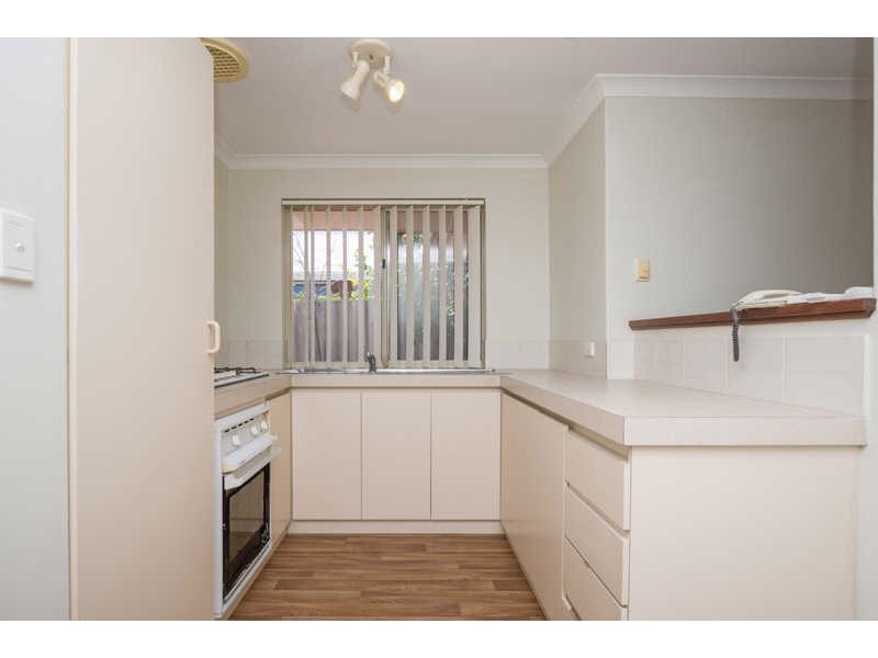 11 Colombo Street, Victoria Park WA 6100