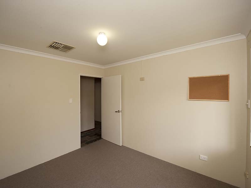 14 Tasman Court, Thornlie WA 6108