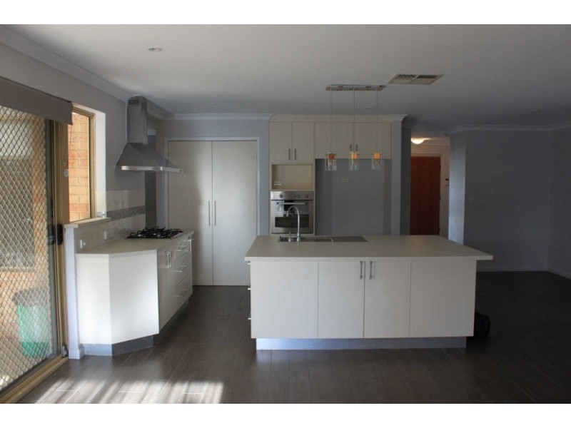 9 Green Street, Kewdale WA 6105