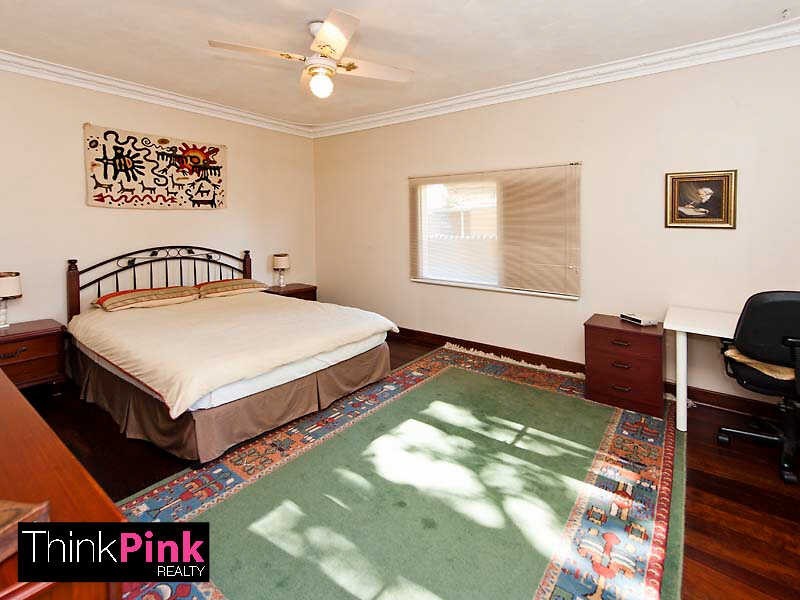 25 Jupiter Street, Carlisle WA 6101