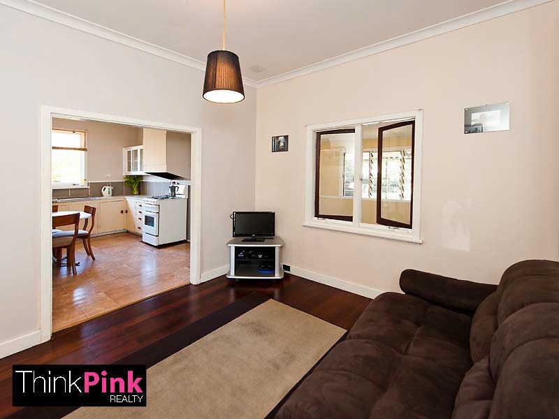 25 Jupiter Street, Carlisle WA 6101