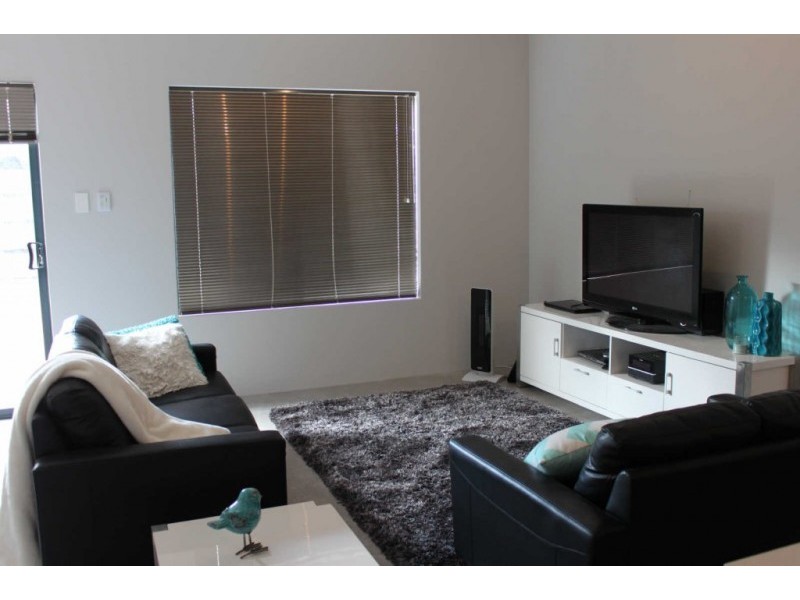 9 Whitney Road, Byford WA 6122