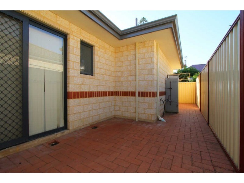 133b Raleigh Street, Carlisle WA 6101