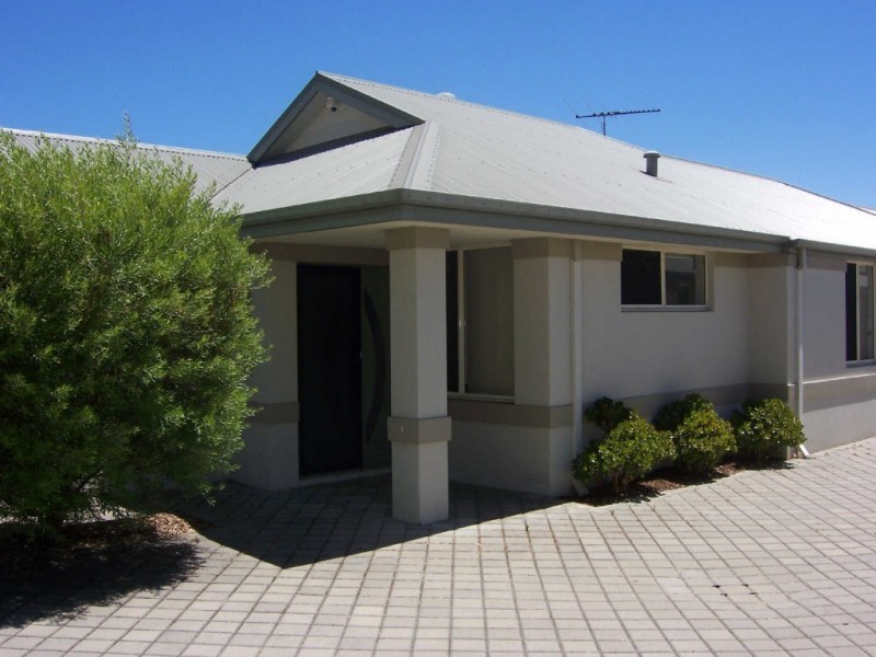 16A Weston Street, Carlisle WA 6101