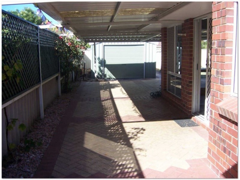 85 Solar Way, Carlisle WA 6101