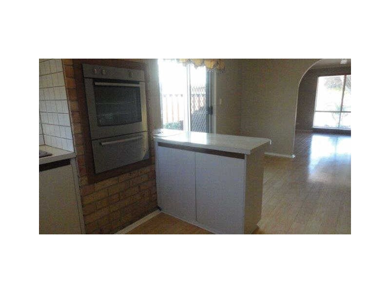 U 5, 106 Alexander Road, Rivervale WA 6103