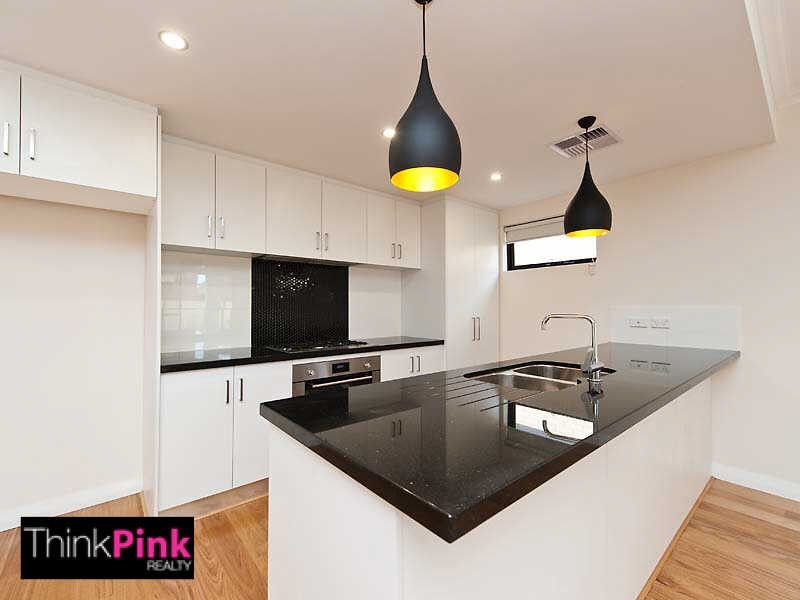 8/198 Surrey Road, Rivervale WA 6103