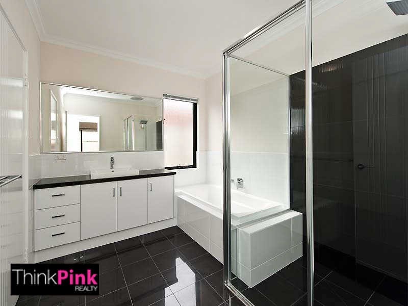 8/198 Surrey Road, Rivervale WA 6103