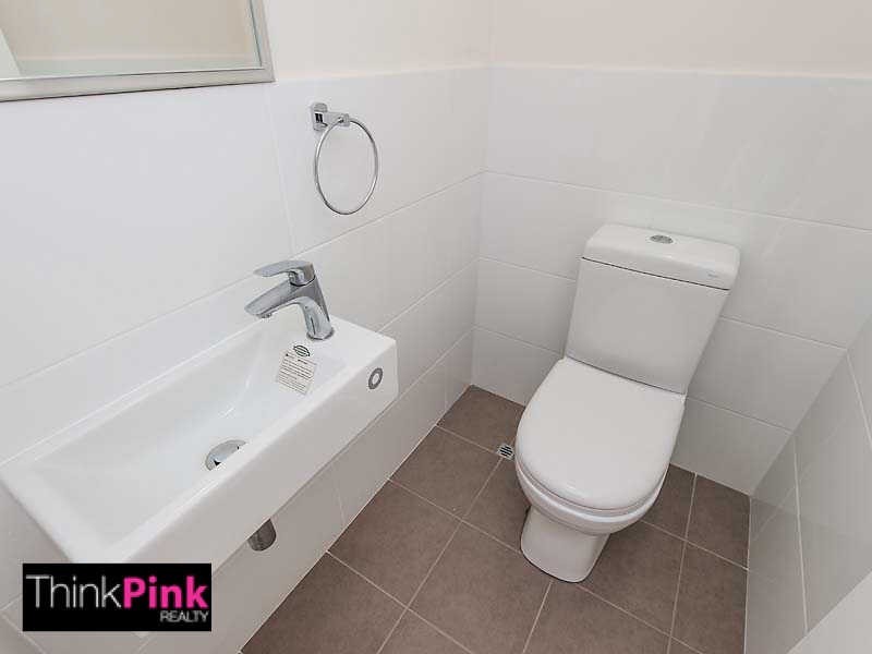 8/198 Surrey Road, Rivervale WA 6103