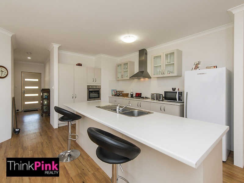 13 Spencer Road, Kelmscott WA 6111