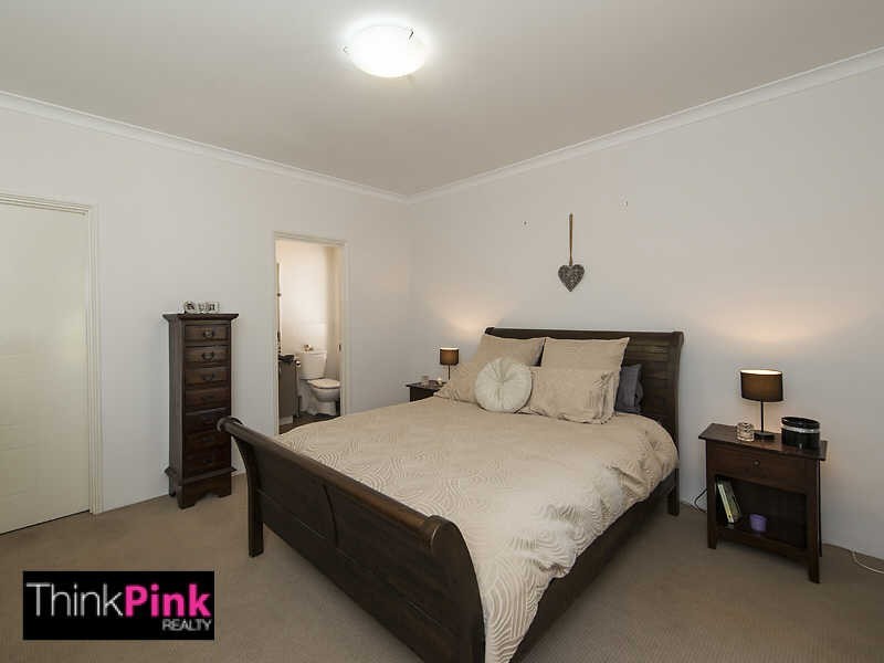 13 Spencer Road, Kelmscott WA 6111