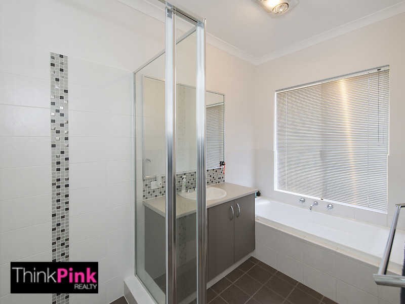 13 Spencer Road, Kelmscott WA 6111