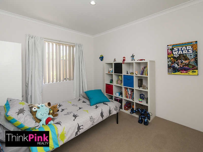 13 Spencer Road, Kelmscott WA 6111