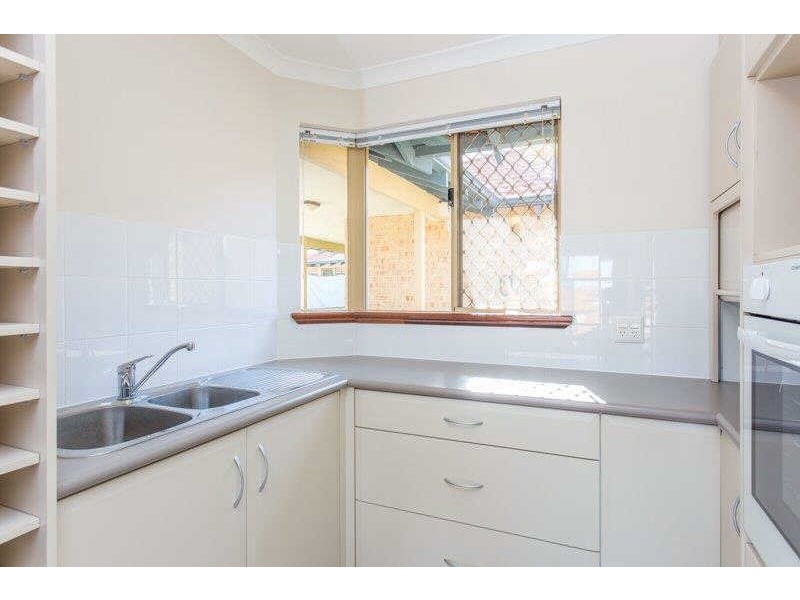 72/39 Elizabeth Street, Cloverdale WA 6105