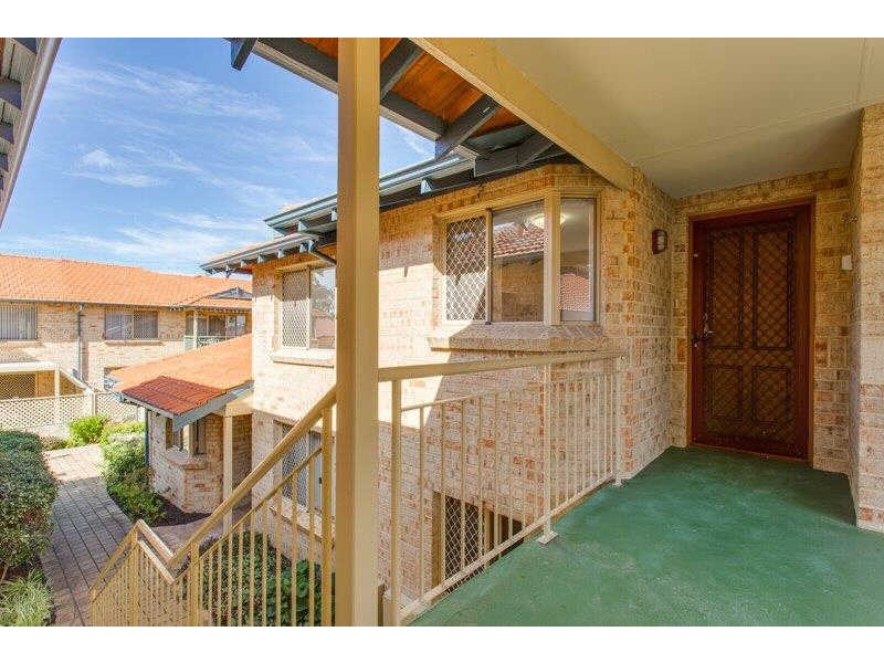 72/39 Elizabeth Street, Cloverdale WA 6105