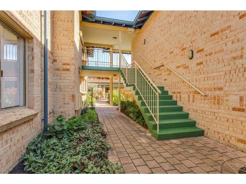 72/39 Elizabeth Street, Cloverdale WA 6105