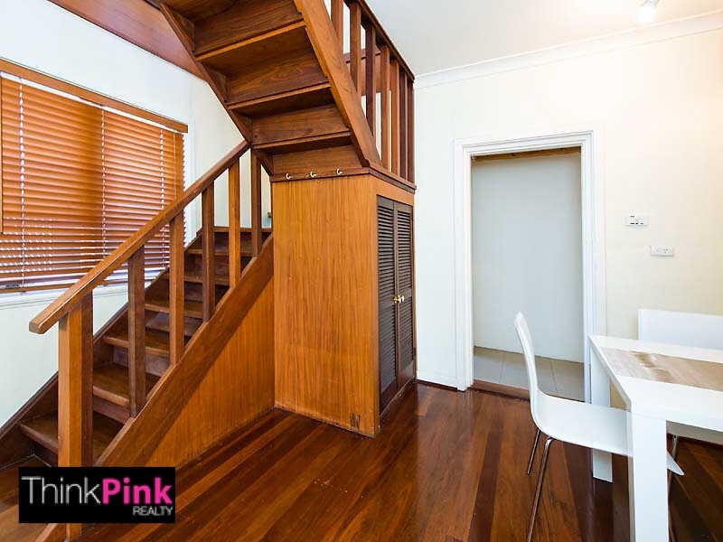 8 Martin Avenue, Rivervale WA 6103