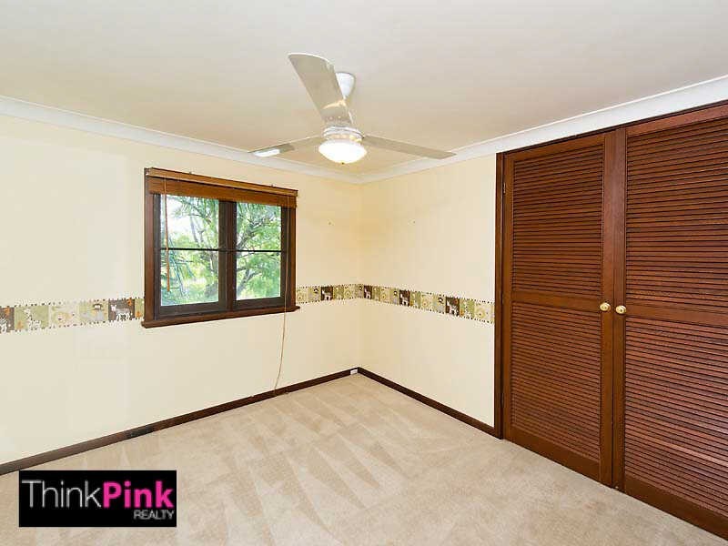 8 Martin Avenue, Rivervale WA 6103