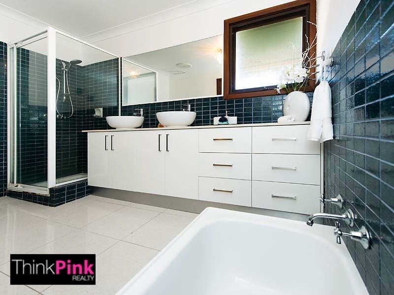 8 Martin Avenue, Rivervale WA 6103