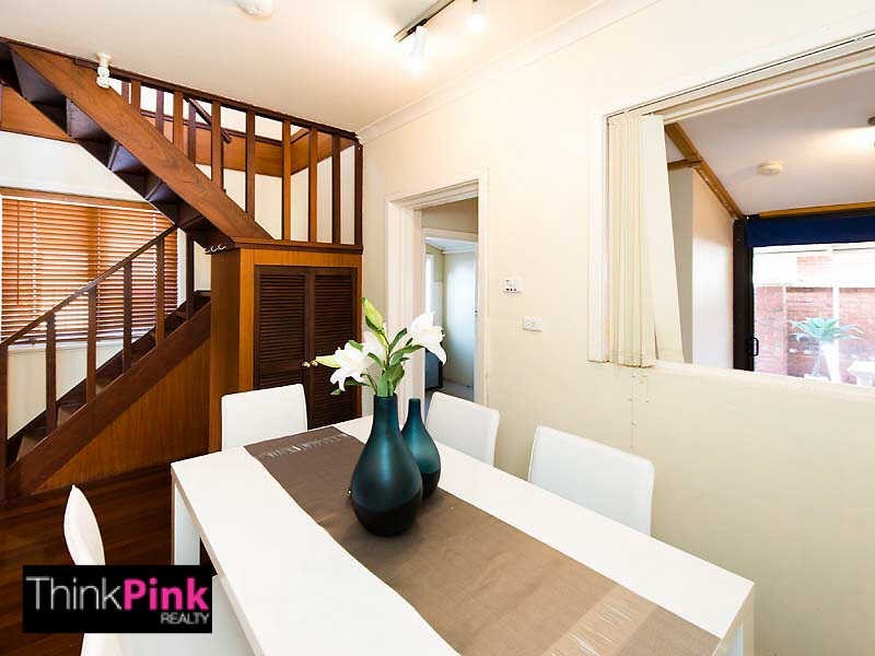 8 Martin Avenue, Rivervale WA 6103