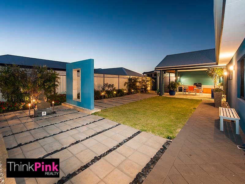4 Currancy Lass Rise, Madora Bay WA 6210