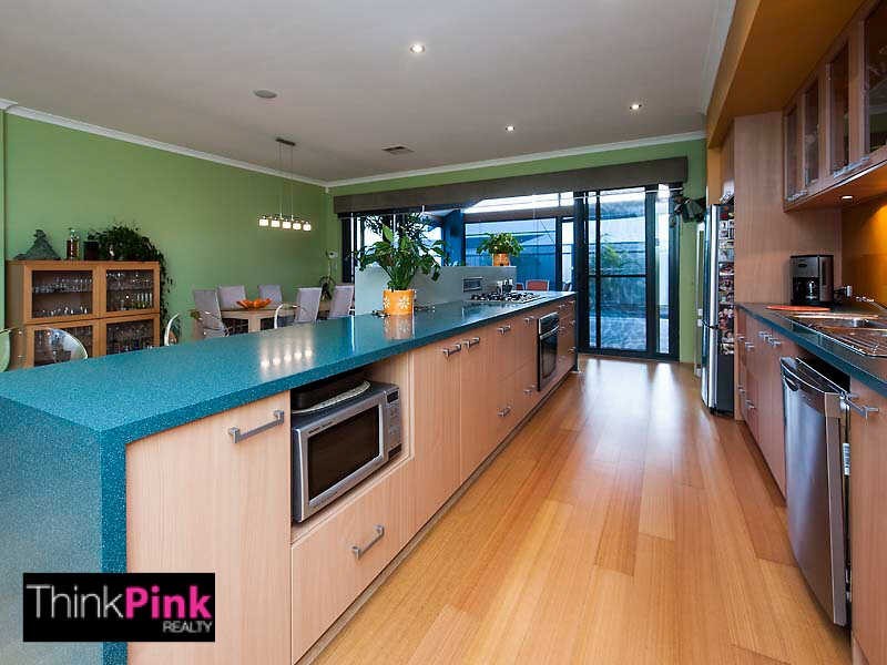 4 Currancy Lass Rise, Madora Bay WA 6210