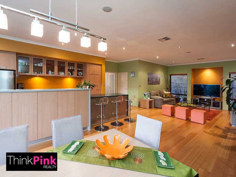 4 Currancy Lass Rise, Madora Bay WA 6210