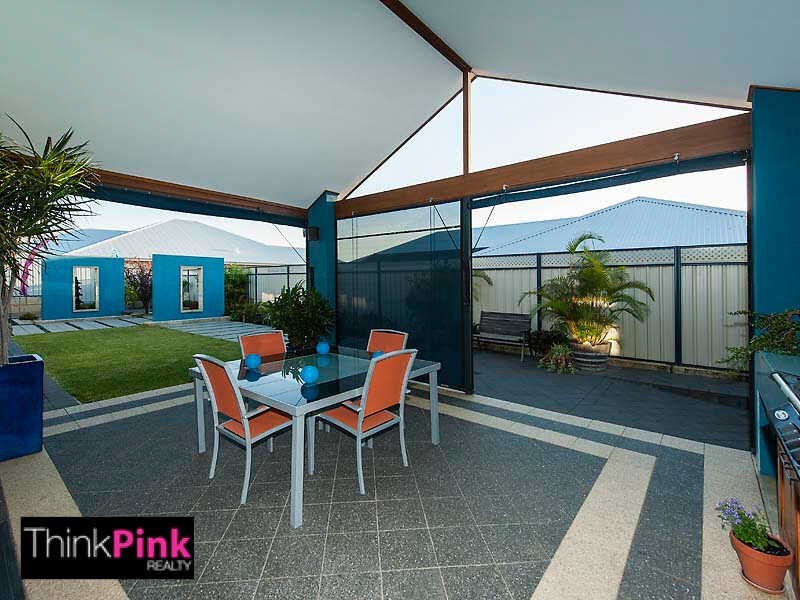 4 Currancy Lass Rise, Madora Bay WA 6210