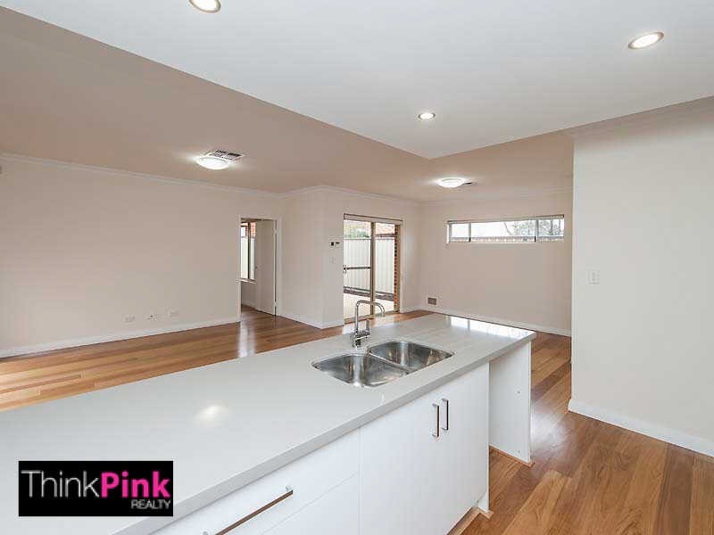 4/198 Surrey Road, Rivervale WA 6103