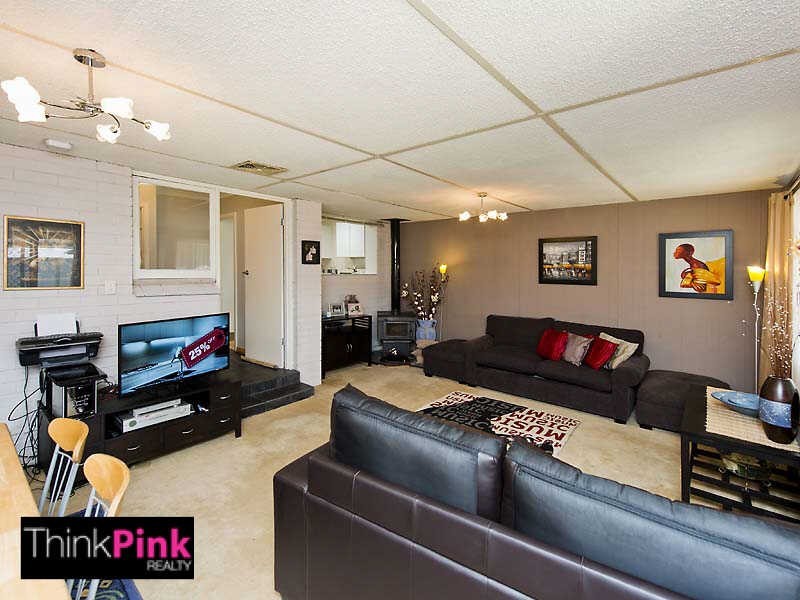 19 Paulett Way, Belmont WA 6104